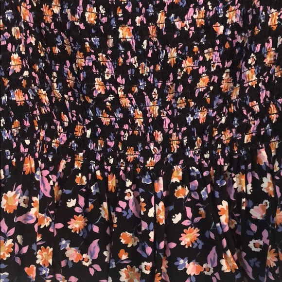 Floral Print Top - Picture 6 of 6